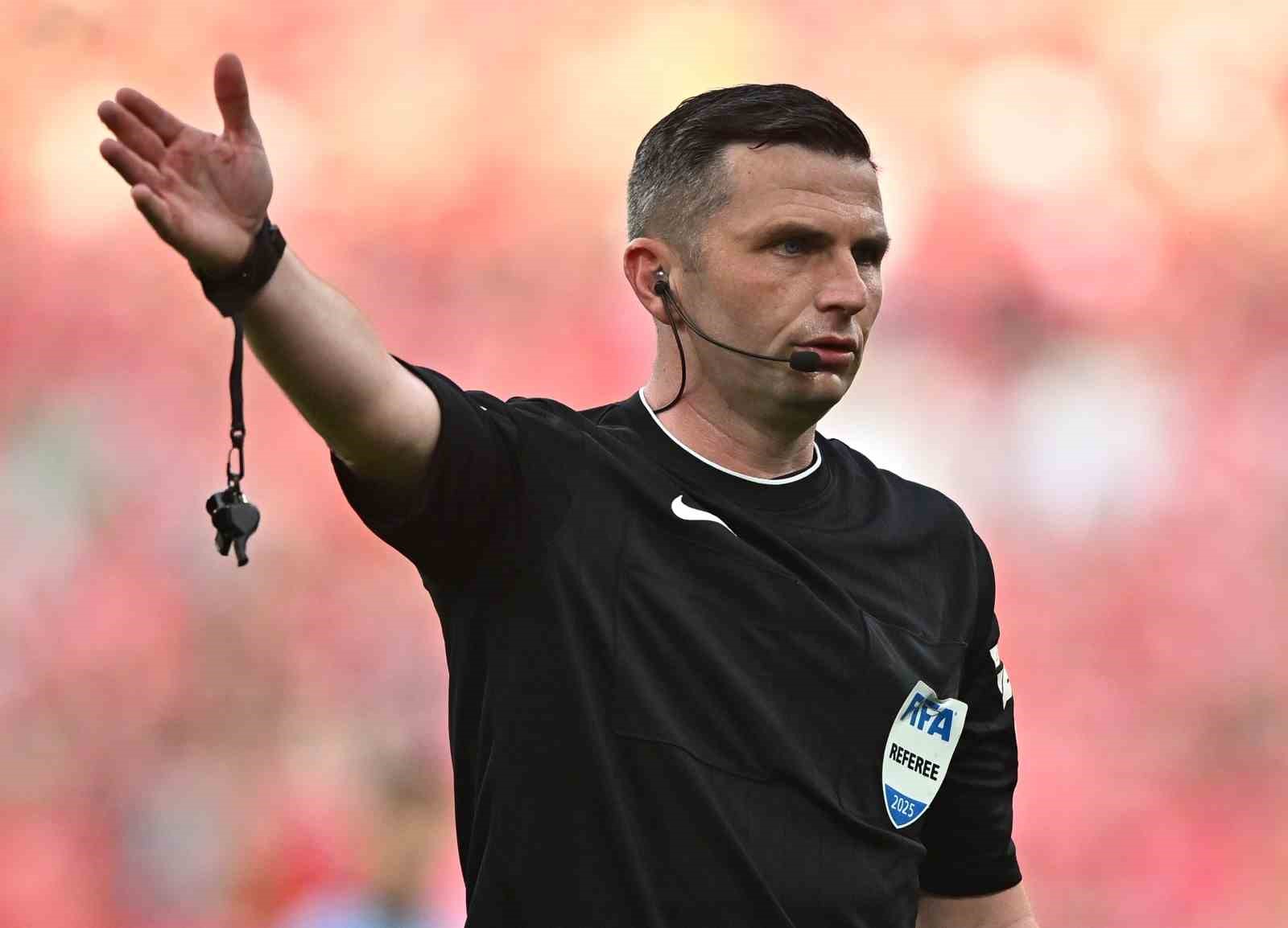 kosova turkiye macini michael oliver yonetecek 0 q3fvqfcY