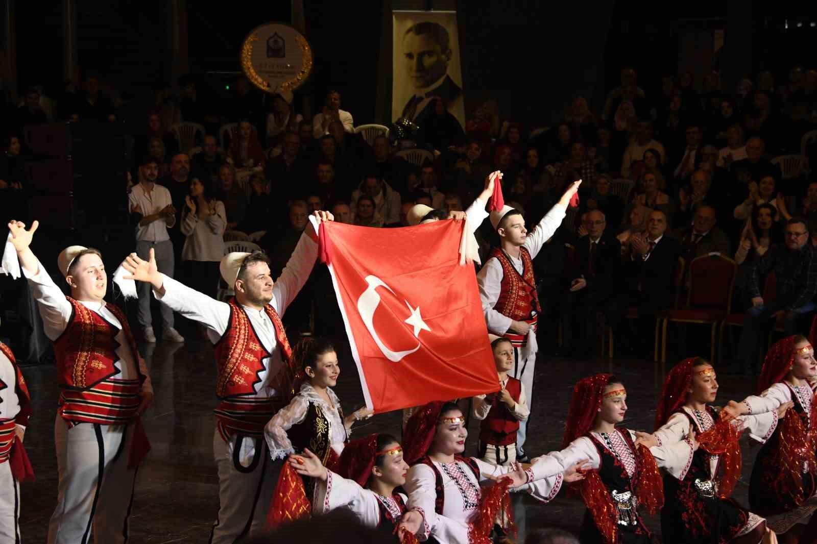 kosovanin bagimsizligi osmangazide coskuyla kutlandi 0 vlKvuBhZ