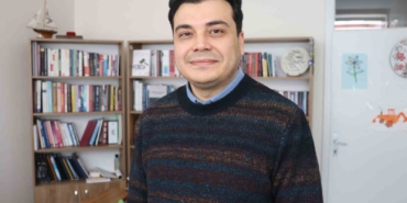 kotu-arkadas-ve-yanlis-rol-modeller-cocuk-suclulari-arttiriyor-3Xgfzncv.jpg