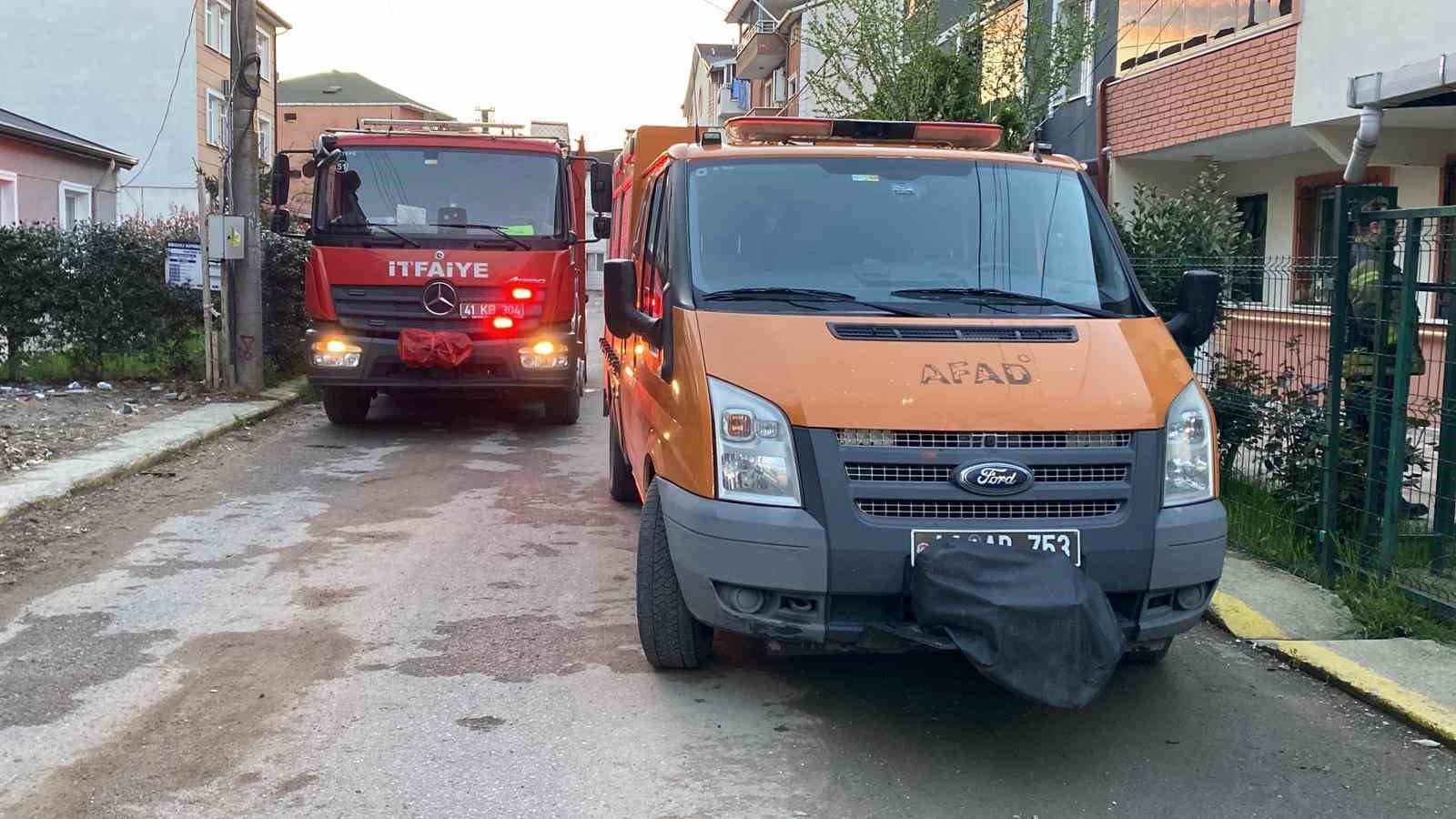 kotu koku ihbari ekipleri alarma gecirdi 0 tyuVSaJt