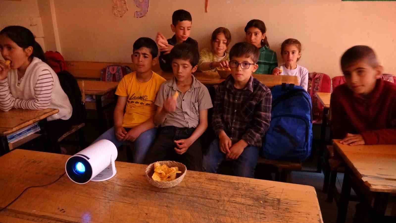 koy okulunda buyudu koy cocuklarinin umudu oldu 4