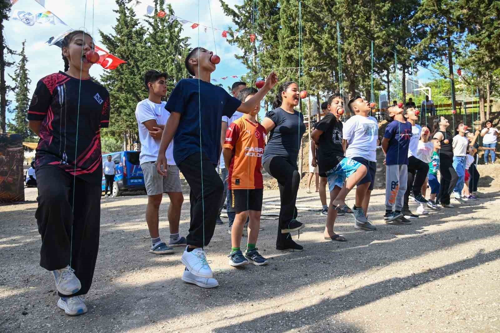 koy survivorda 5 yildizli tatil icin kiyasiya yaristilar 2 D4NGIn84