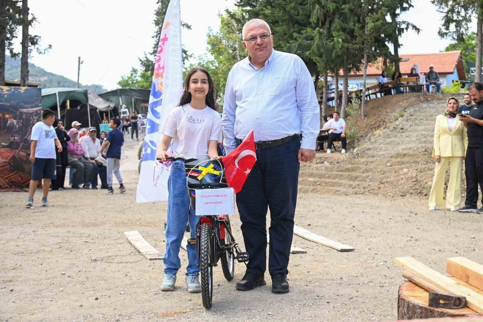 koy survivorda 5 yildizli tatil icin kiyasiya yaristilar 5 Q8754kda
