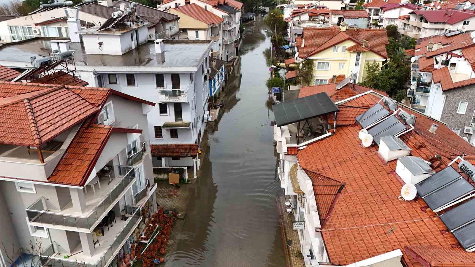 koycegiz golu tasti ilce venedike dondu 7 A88y4JON