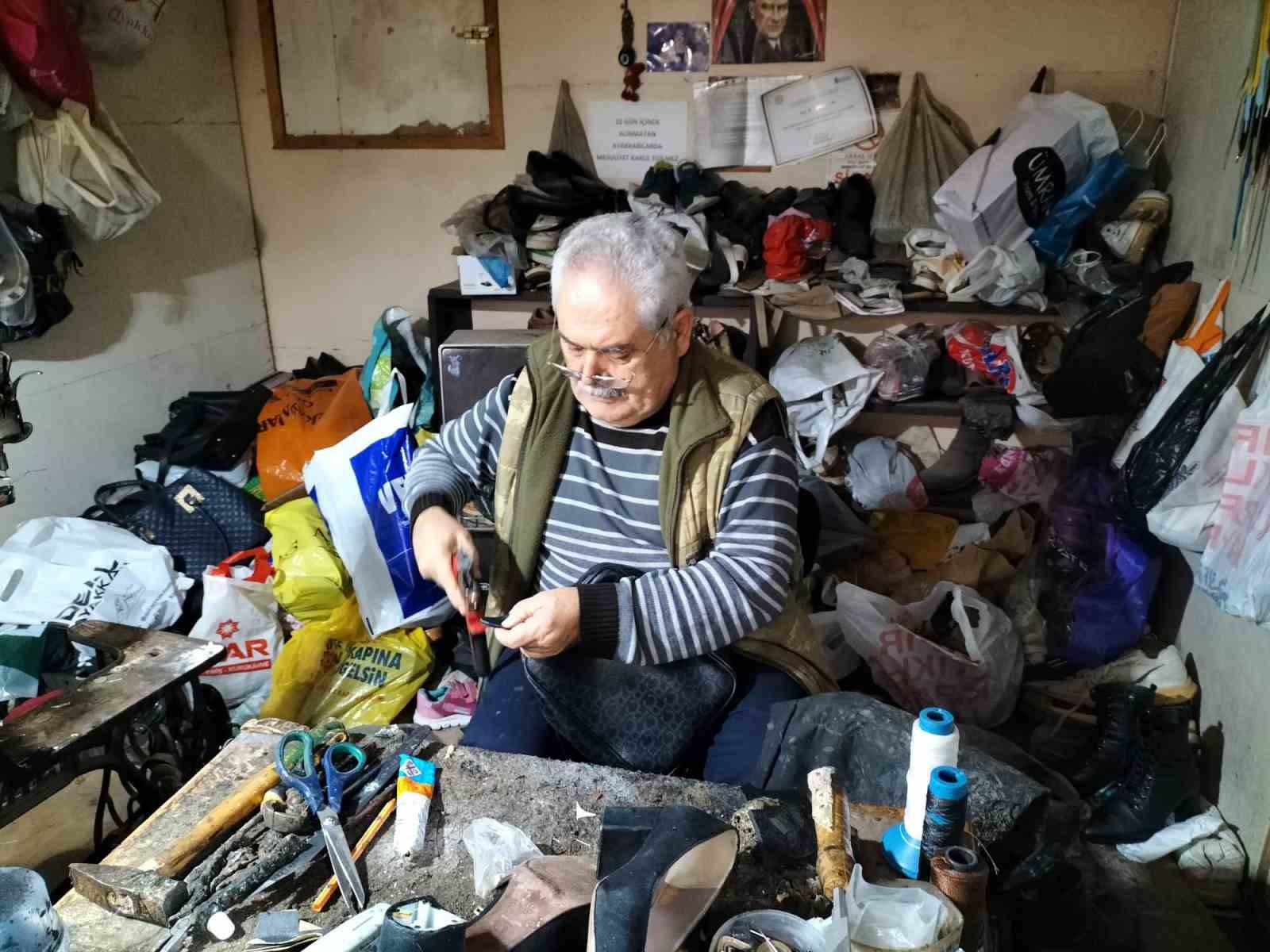 koycegizin son ayakkabi ustasi emekli oldu ama meslegini birakamadi 0 3c29Gk38