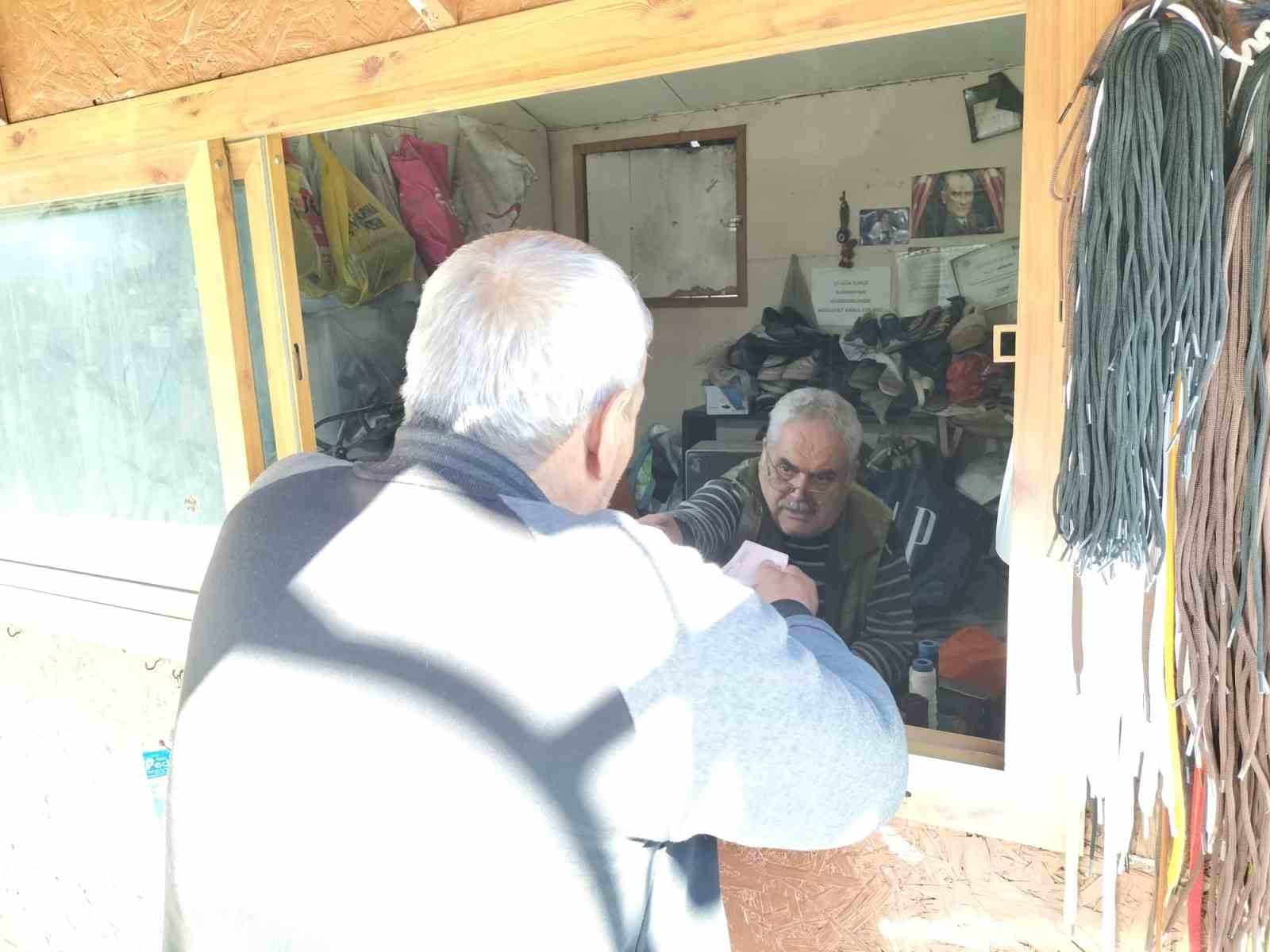 koycegizin son ayakkabi ustasi emekli oldu ama meslegini birakamadi 1 Inh8ylhW