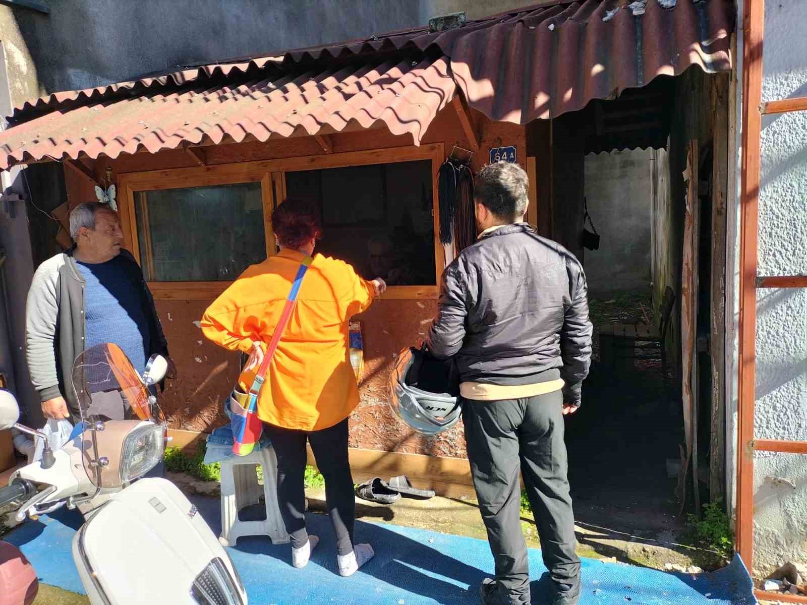 koycegizin son ayakkabi ustasi emekli oldu ama meslegini birakamadi 4 OsugrU2l