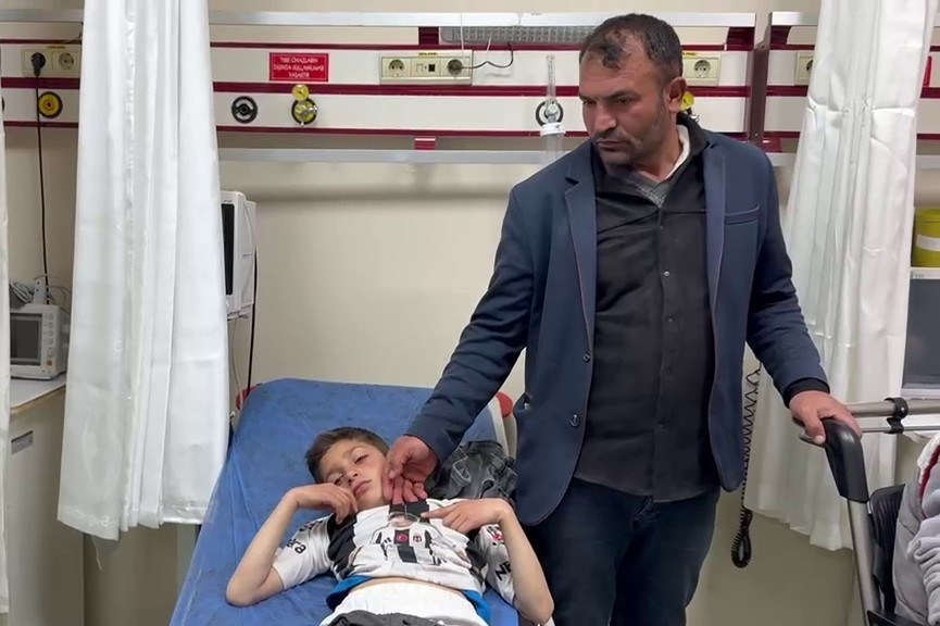 koyde iki ayinin saldirisina ugrayan sencarin imdadina coban kopegi kral yetisti 8 vzfB2Ckh