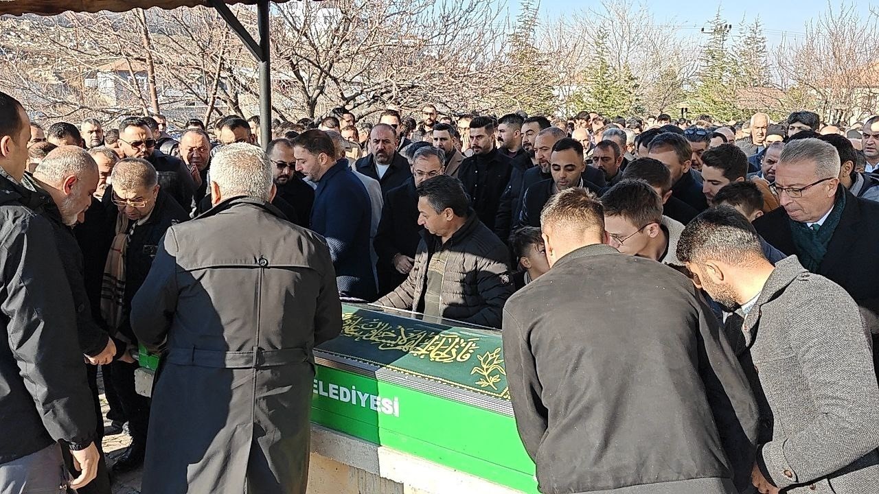 koyun otlatma meselesinden oldurulen adam topraga verildi 2 k6VBIbhl