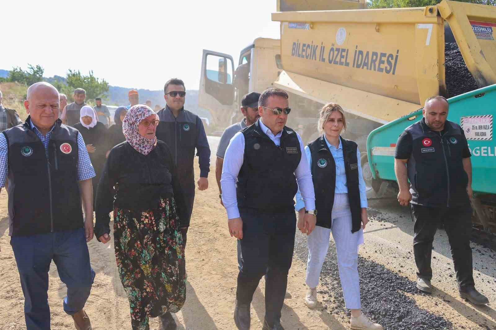 koyunun sicak asfaltini 73 yasindaki emine teyze doktu 1 sp3ezWgX