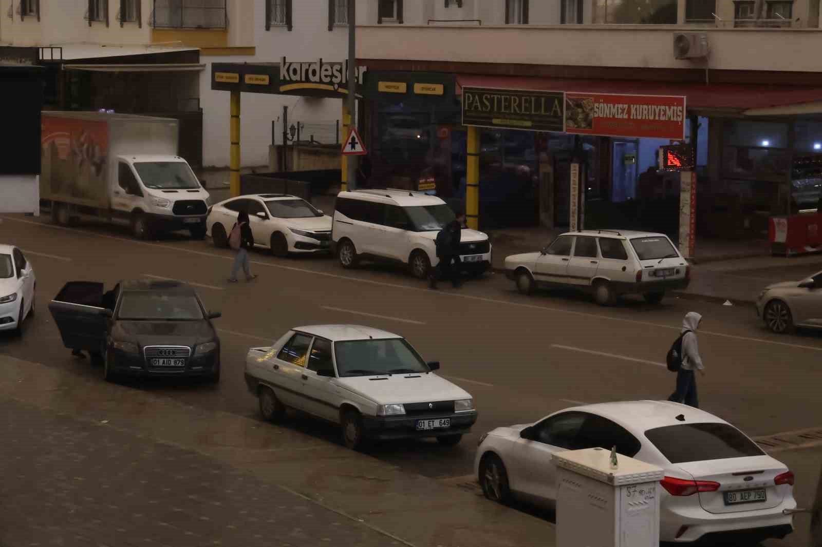 kozanda col tozu etkili oldu saganakla birlikte camur yagdi 4 jAYeZ2aQ
