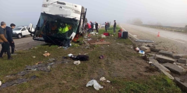 kozanda-yolcu-otobusu-devrildi-2-olu-17-yarali-LvKKJ5ze.jpg