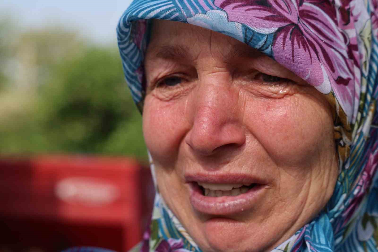 kozandaki selde hayvanlari telef olan kadin bir anda sel geldi ahirin ustunu asti 2 Oh9HbHch
