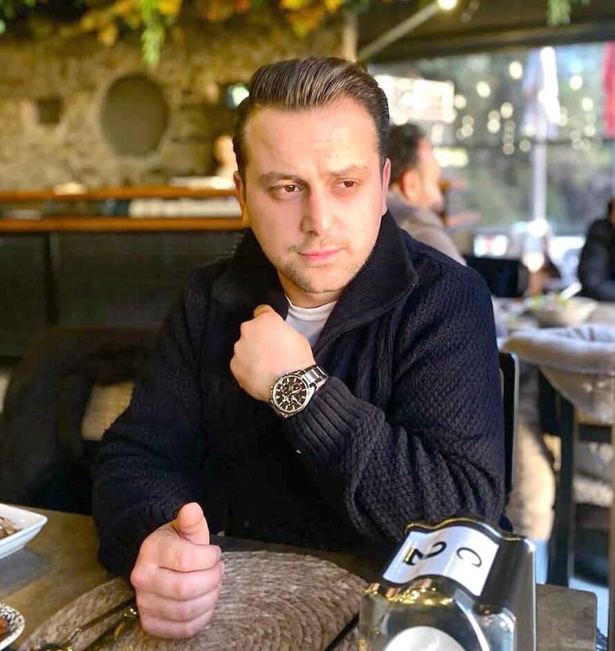 kozluda bicakli olayda hayatini kaybeden murat yangun topraga verildi 2 5HTg6UJp