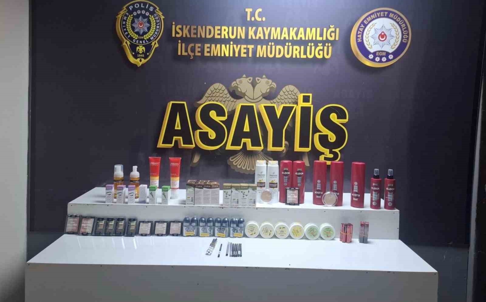 kozmetik market zincirine dadanan anne baba ve kiz 3 aylik surecte 1 milyon 200 sO88MQQi