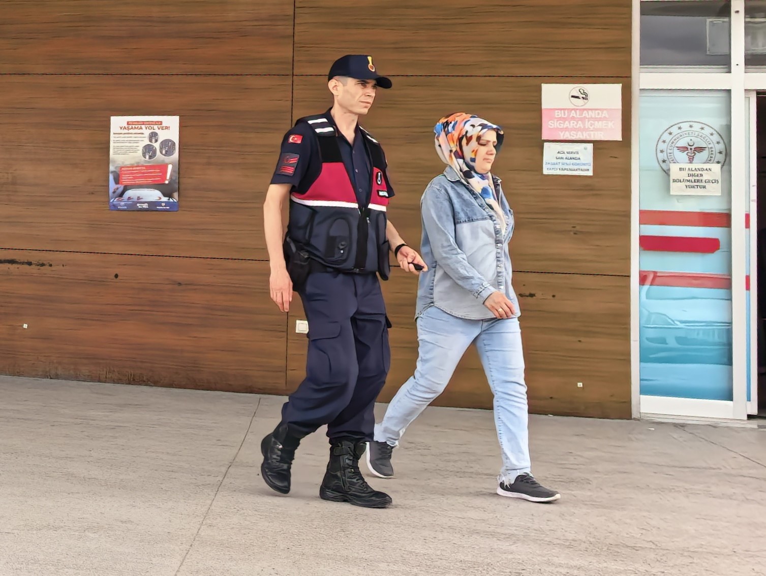 kredi karti calip harcama yapan supheliler yakalandi 1 uszVcH6Y