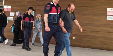 kredi-karti-calip-harcama-yapan-supheliler-yakalandi-1pIOnmxb.jpg
