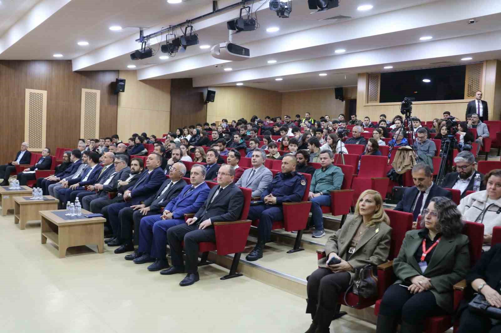 kritik mineraller uluslararasi arenada denge degistirici unsur oldu 2 EltILqNV