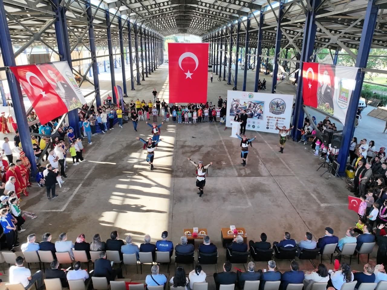 kucuk menderes havzasi spor oyunlari kirazda basladi 3 eH3q4ghf
