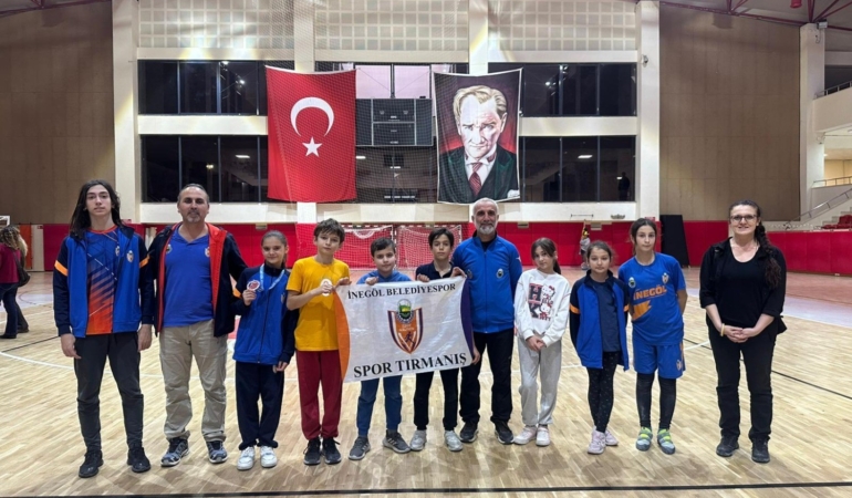kucuk-tirmaniscilar-inegole-dereceyle-dondu-VVNwFwfU.jpg