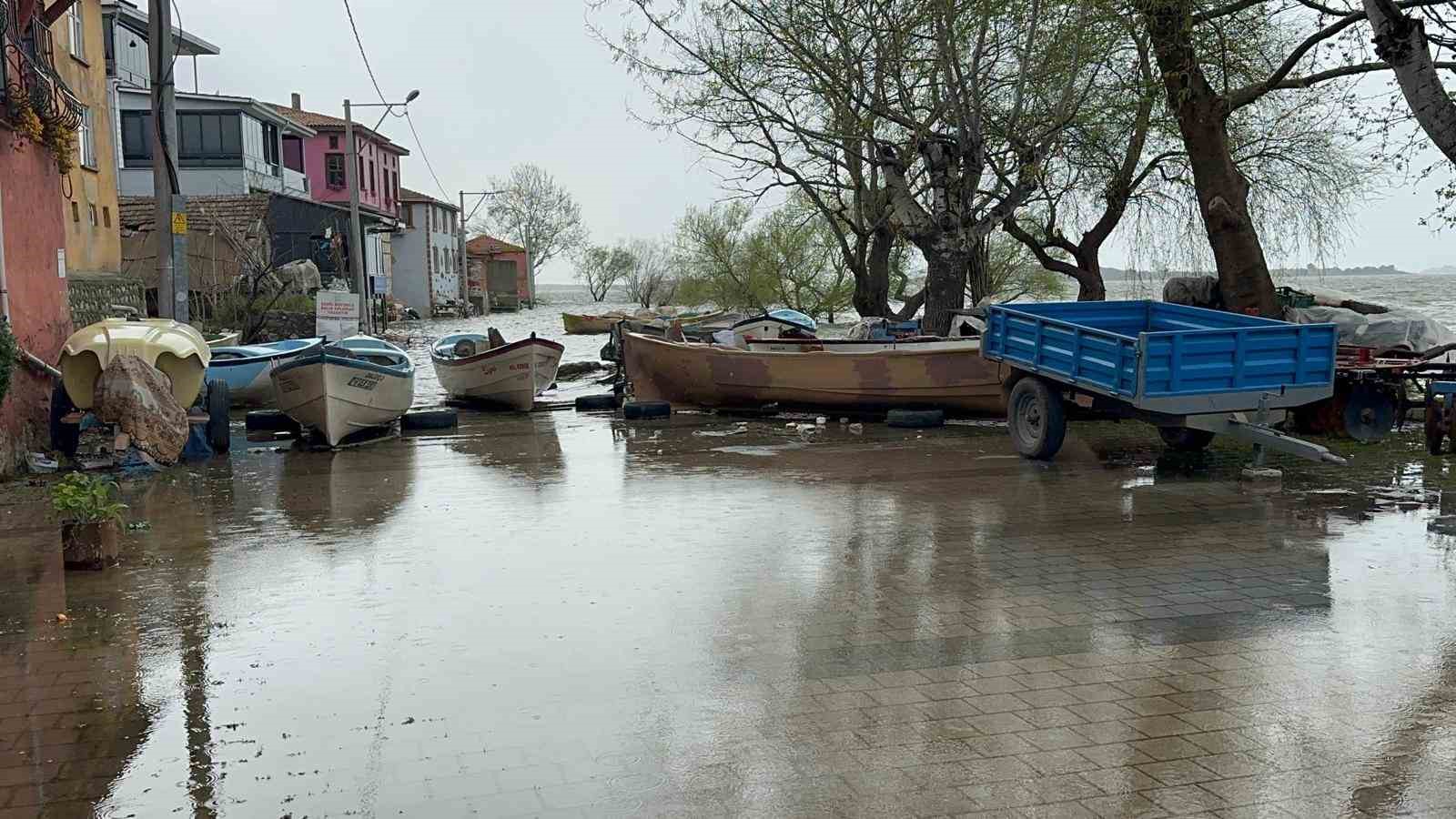 kucuk venedik turizm sezonunu acti ama yollari kapandi 3 L1pBT9TC