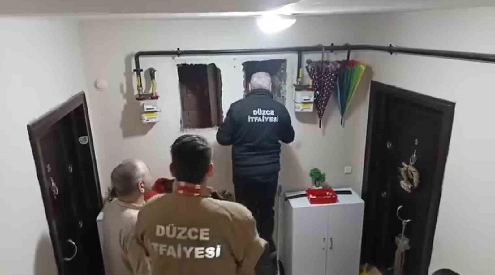 kucuk yaser kaanin dikkati kediyi kurtardi 3 nmfiqIjh