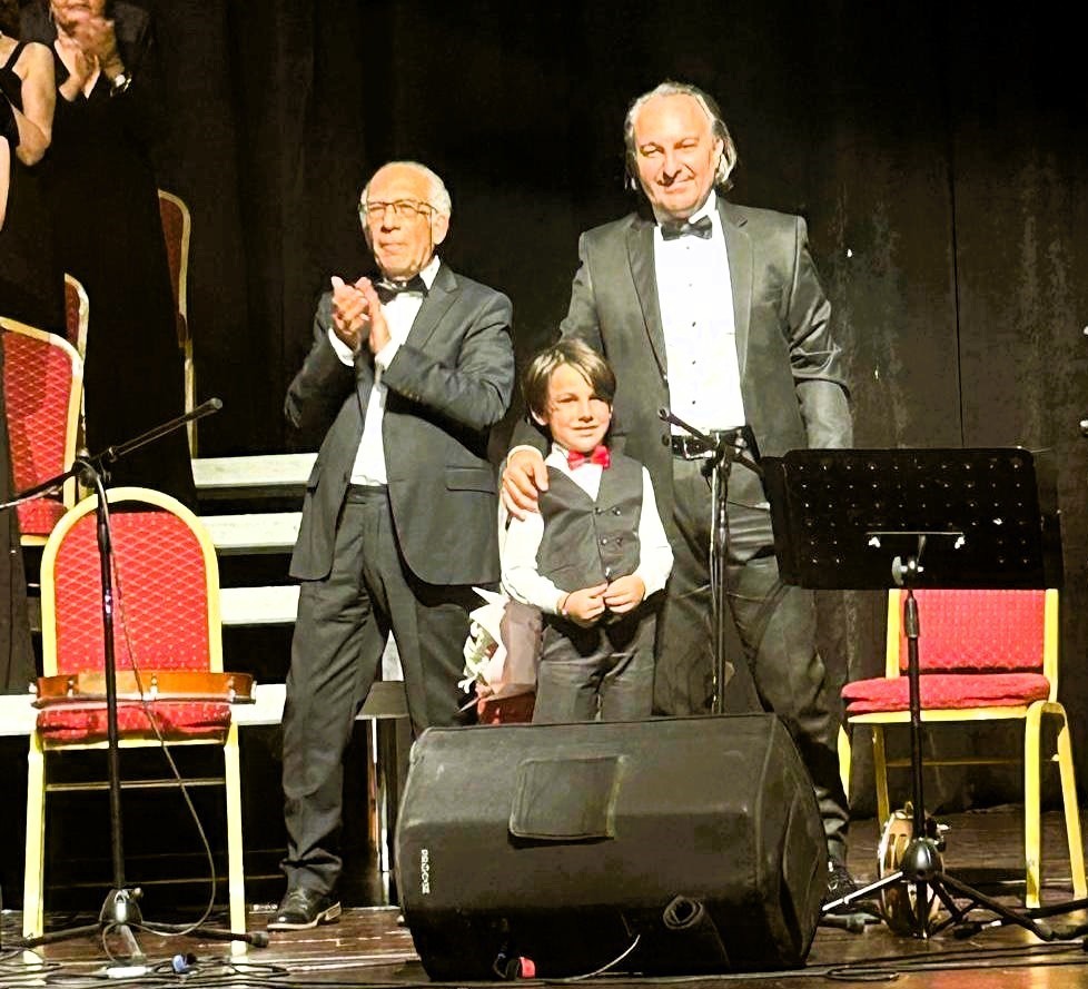 kucuk yetenek 10uncu konserine cikti 0 tANHbeGs