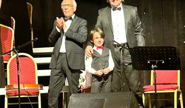 kucuk-yetenek-10uncu-konserine-cikti-yEBI7lIp.jpg
