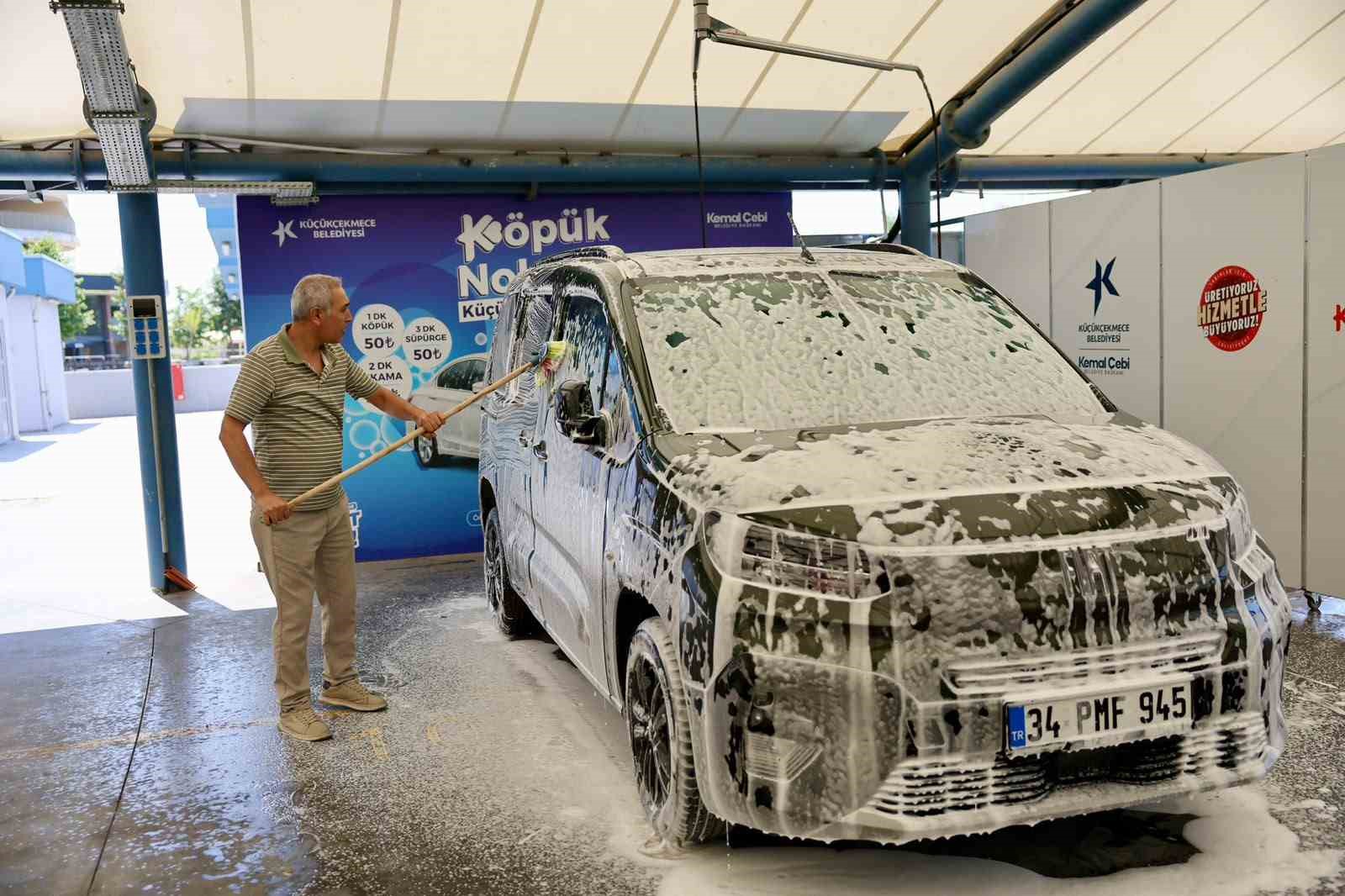 kucukcekmece belediyesinden arac sahiplerine kopuk noktasi hizmeti 0 CN5LycLO