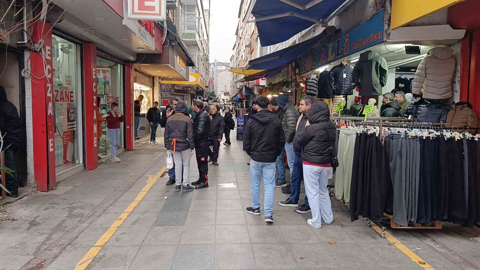 kucukcekmecede 1 hafta once tasindigi evde cikan yanginda kadin hayatini kaybetti 1 ue5W5q5r