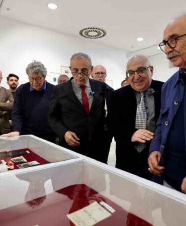 kucukcekmecede-b-b-i-linin-asirlik-hafizasi-sergiyle-gun-yuzune-cikti-lxUqwJYA.jpg