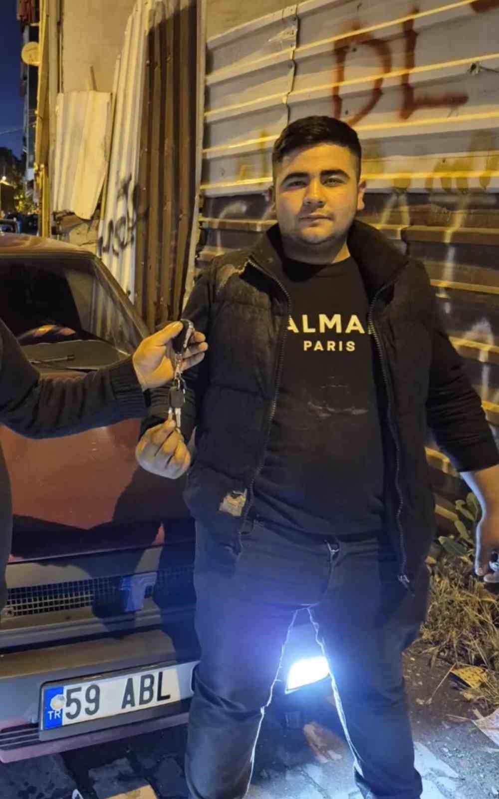 kucukcekmecede husumetli olduklari 16 yasindaki cocugu olduren 3 sanik hakim karsisinda 0 t8eNeHZ1