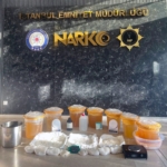 kucukcekmecede-narkotik-operasyonu-yaklasik-90-kilo-uyusturucu-ele-gecirildi-9DIIGlJU.jpg