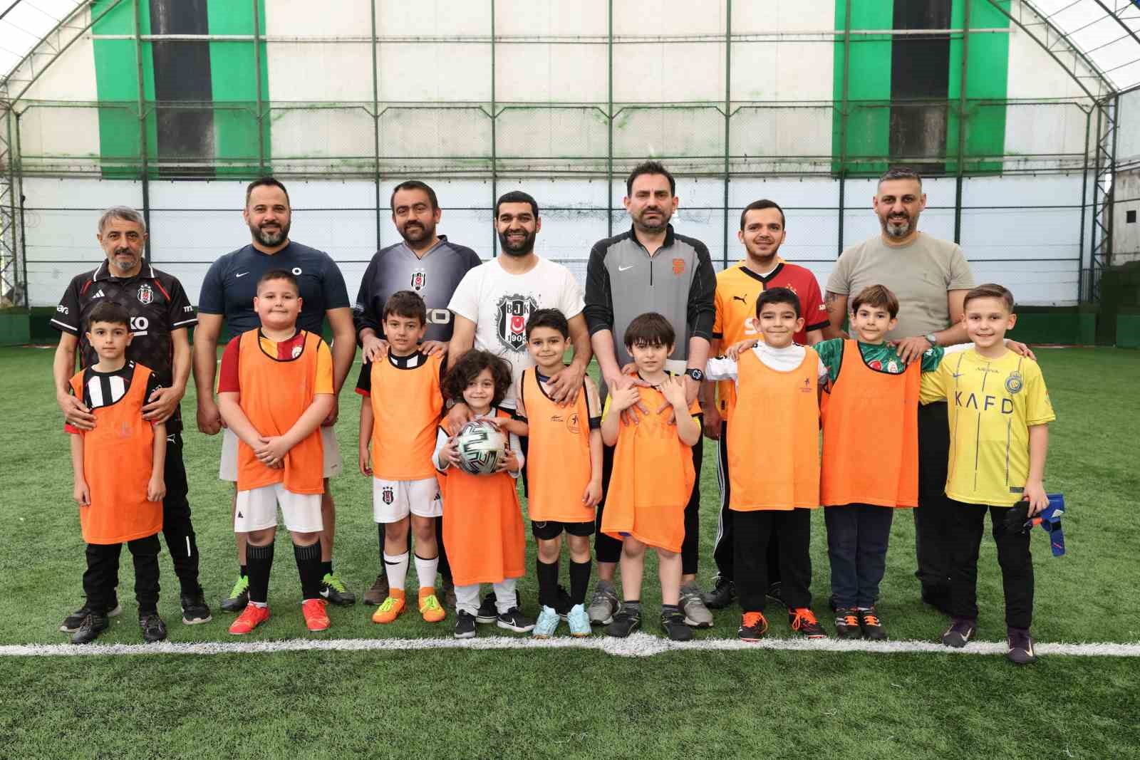 kucukcekmecede renkli mac babalar ve ogullari futbol heyecani yasadi 3 BSGliry3
