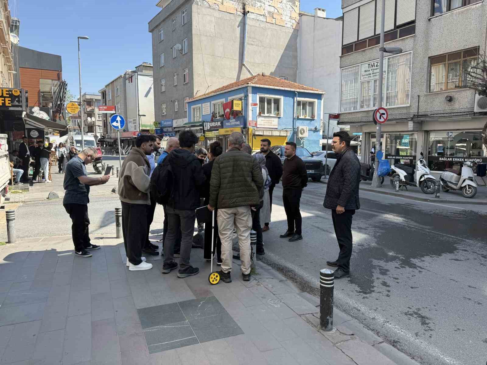 kucukcekmecede silahli saldirida olen muhammet mutluay davasinda olay yerinde kesif yapildi 0 RKiYYY39