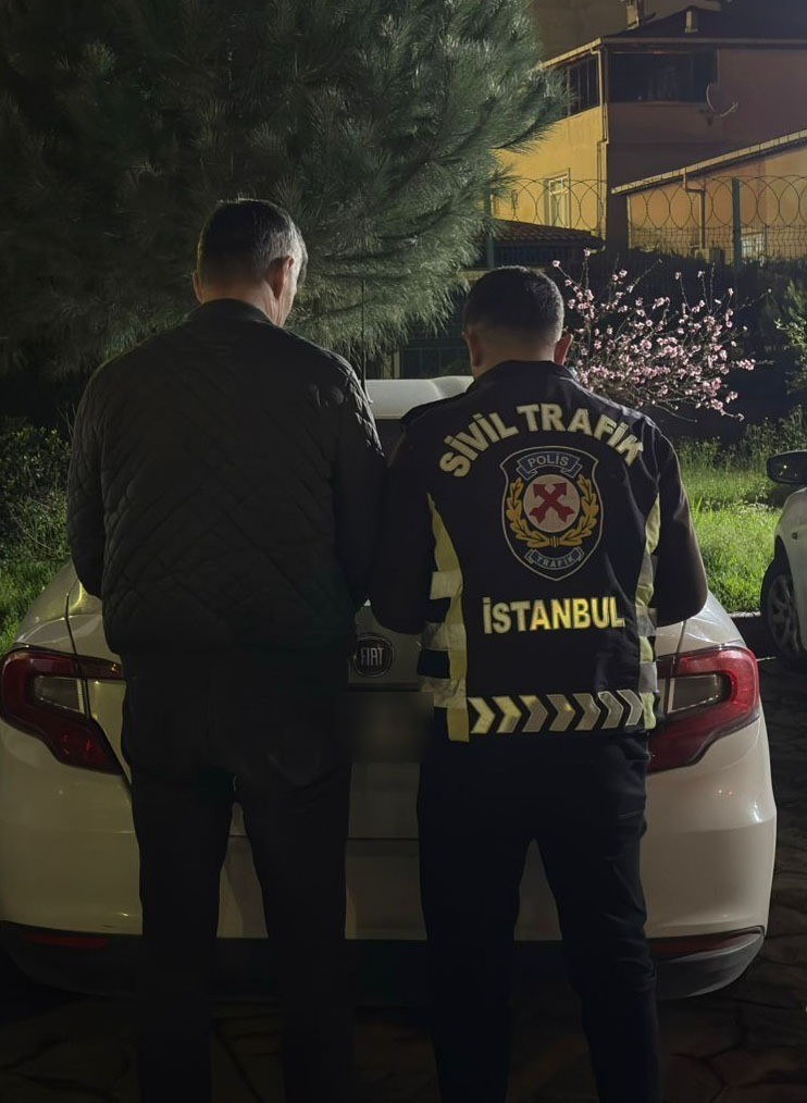 kucukcekmecede ters yonde giden surucuye 31 bin lira ceza 0