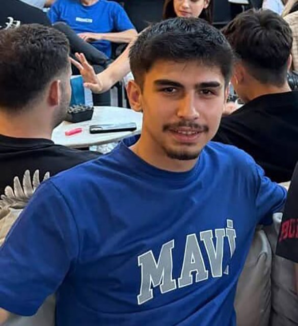 kucukcekmecedeki silahli saldirida olenlerin cenazeleri adli tip kurumuna getirildi 1