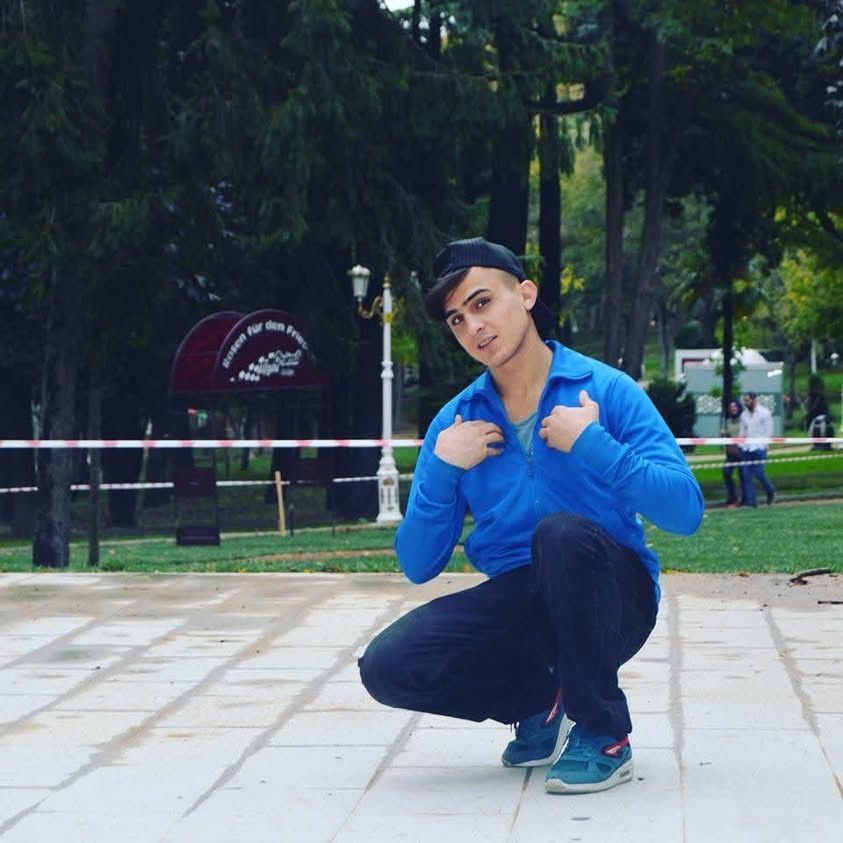 kucukcekmecedeki silahli saldirida olenlerin cenazeleri adli tip kurumuna getirildi 2 kA3jptYl