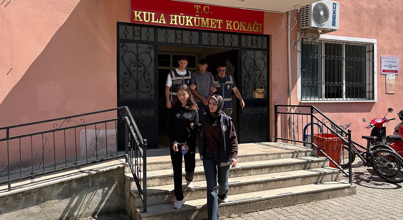 kulada uyusturucu operasyonu kagida uyusturucu madde emdirilmis 0