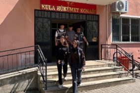 kulada-uyusturucu-operasyonu-kagida-uyusturucu-madde-emdirilmis-FxU7KtkS.jpg
