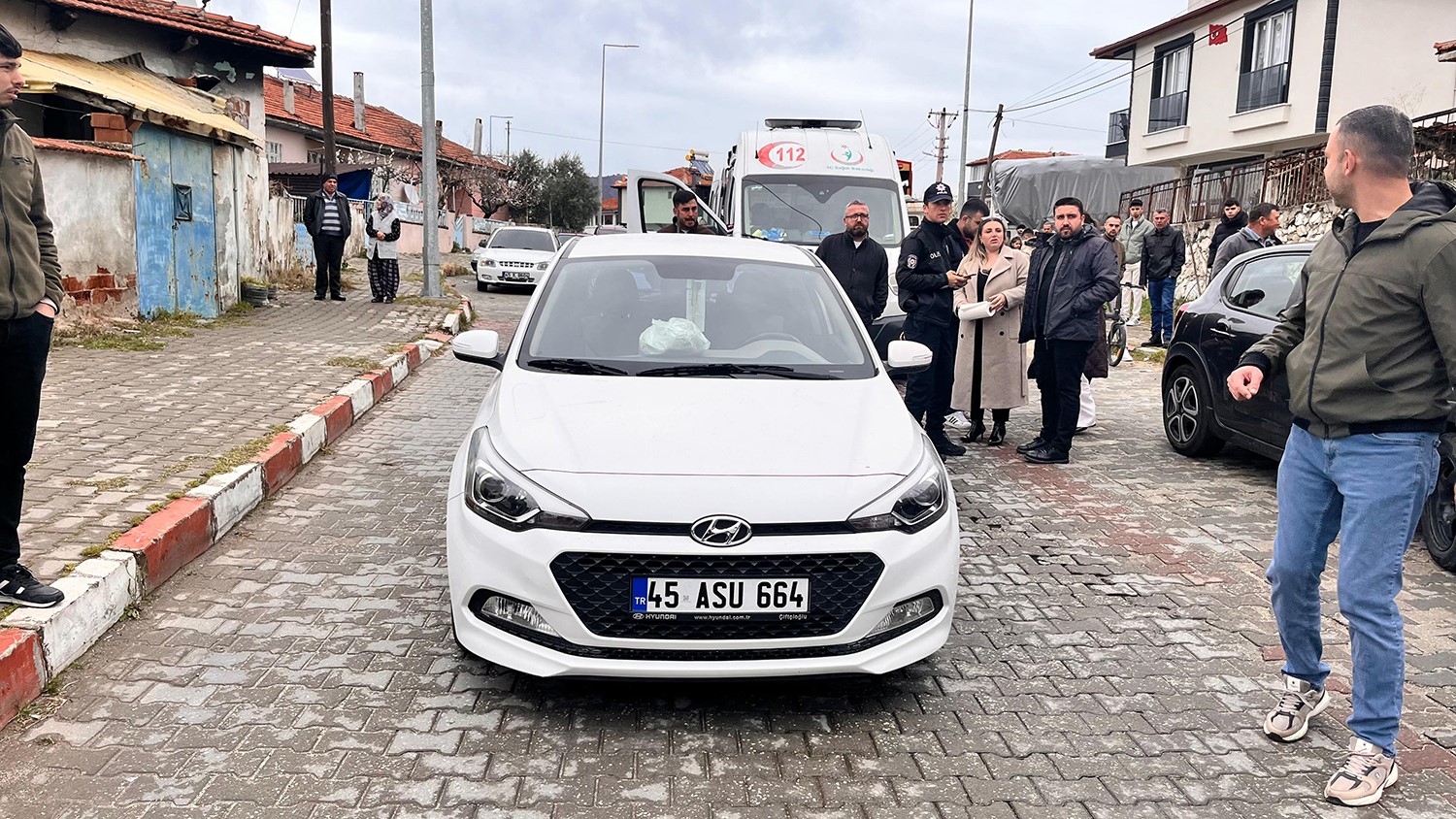 kulada yarim saat arayla iki kaza 5 yarali 1 65VnPkOc