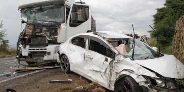 kulada-zincirleme-trafik-kazasi-8-yarali-1-gozalti-RQMrjqeO.jpg