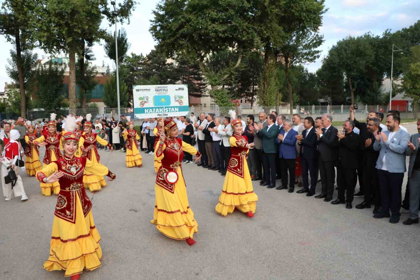 Kültür sanat festivali çadır etkinlikleriyle son buldu 6 kultur sanat festivali cadir etkinlikleriyle son buldu 2 dM6EDPrF