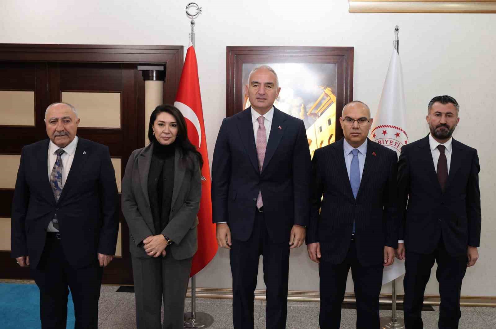 kultur ve turizm bakani ersoy agrida 0 bYeXybbe