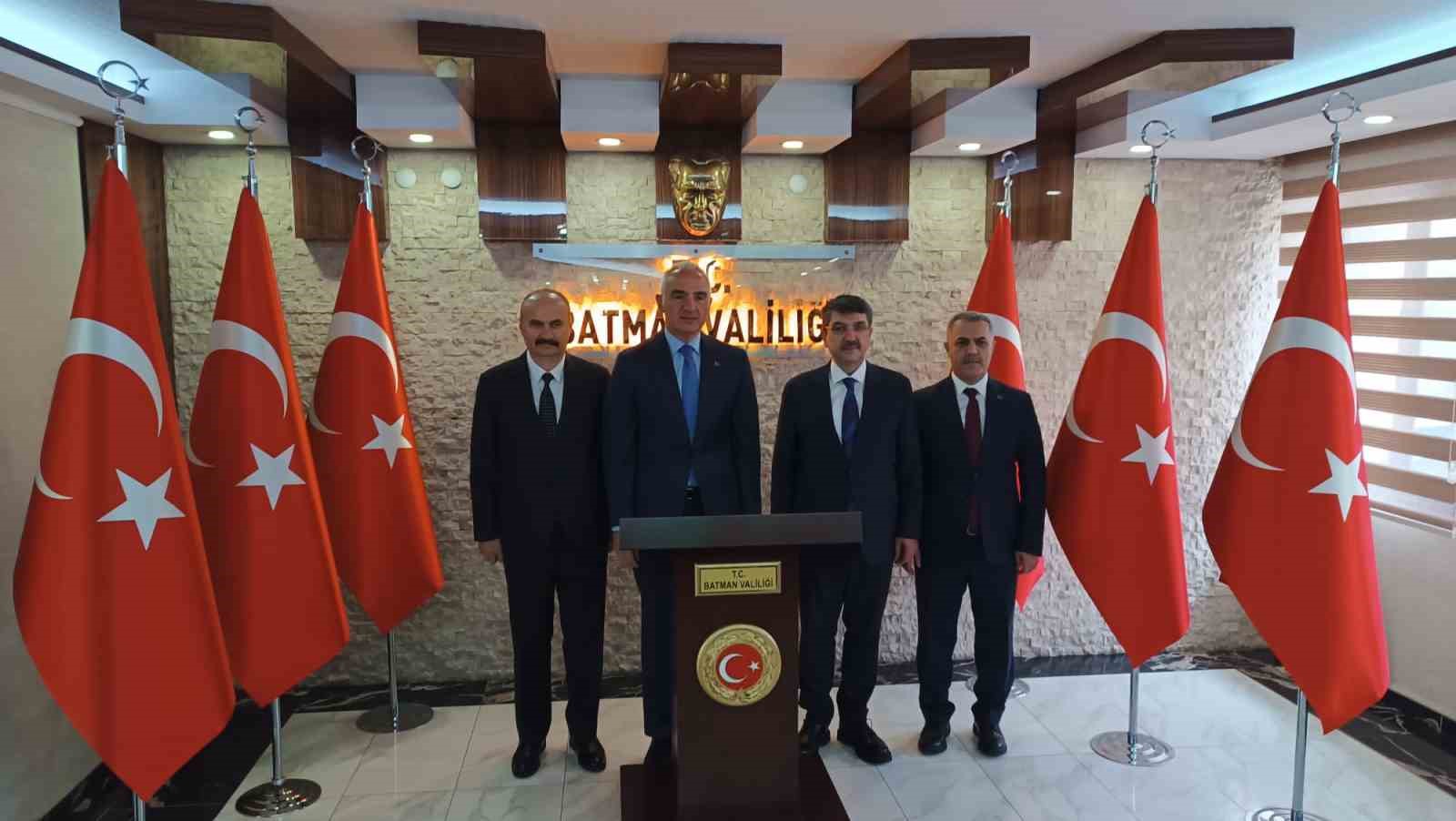 kultur ve turizm bakani ersoy batmanda 0