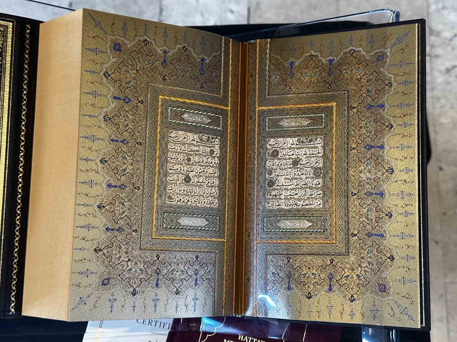 Kültür ve Turizm Bakanı Ersoy: "Özenle çalıştık, en gelişmiş baskı tekniklerini kullandık" 6 kultur ve turizm bakani ersoy ozenle calistik en gelismis baski tekniklerini kullandik 2 X5CVIF2R