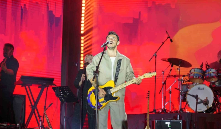 kultur-yolu-festivali-buray-konserinde-kavga-aa1j2EMZ.jpg