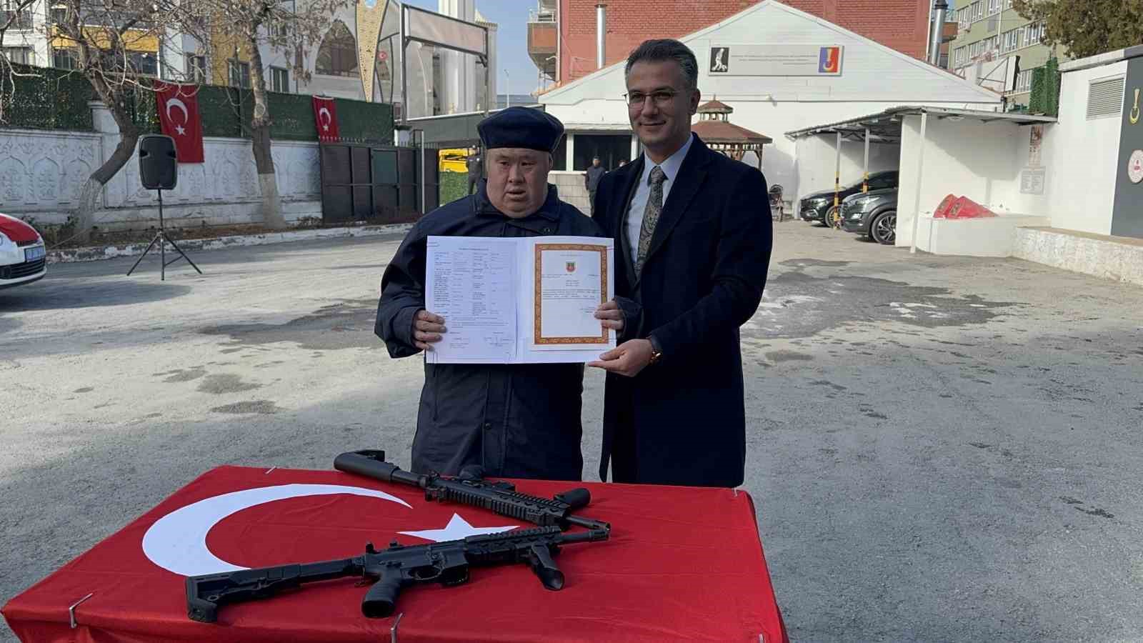 kuluda ozel bireyin bir gunluk askerlik heyecani 2 f9MWTjah