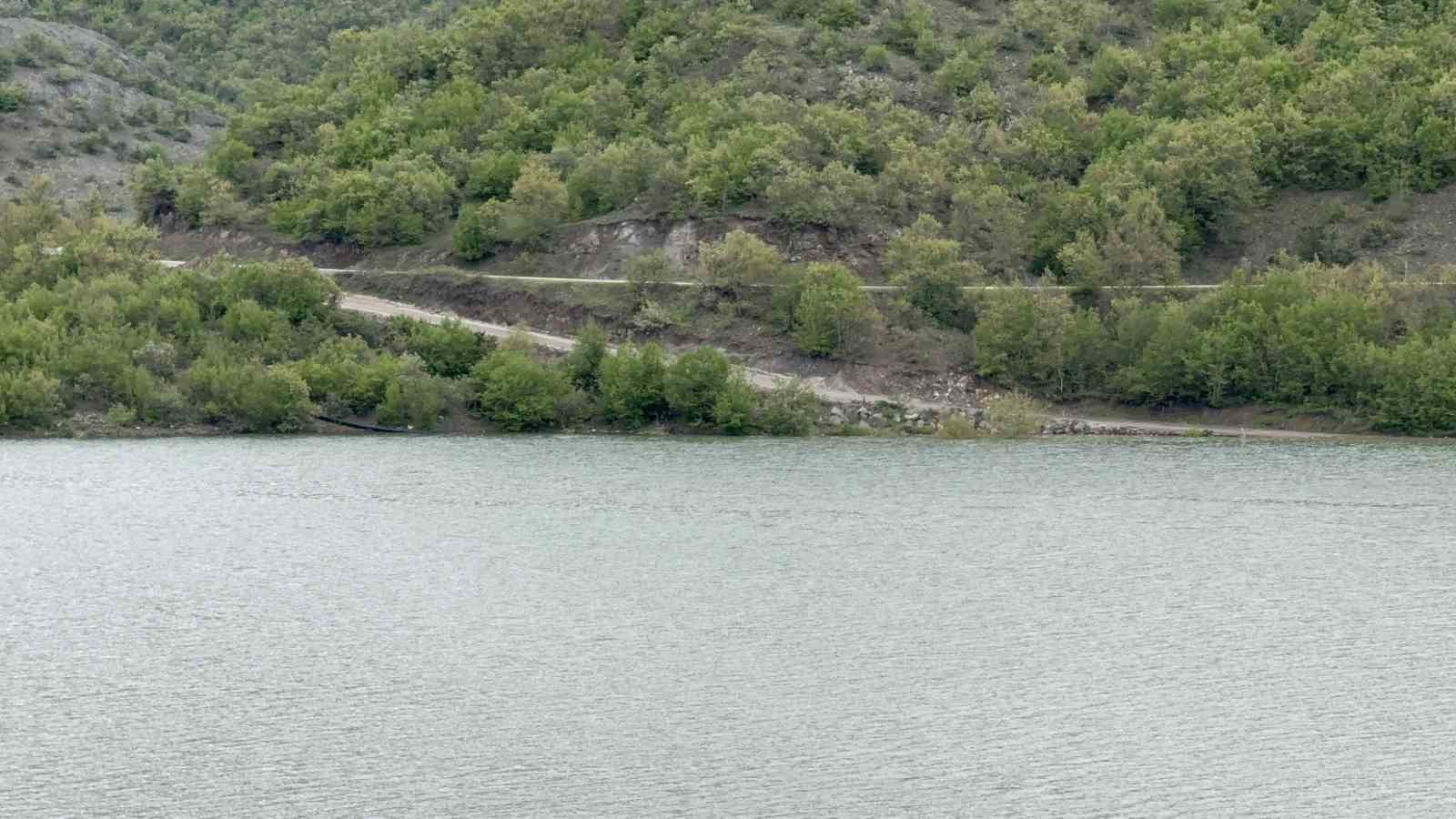 kurakligi firsata cevirmislerdi baraj doldu yol sular altinda kaldi 2 b5SFz7jX
