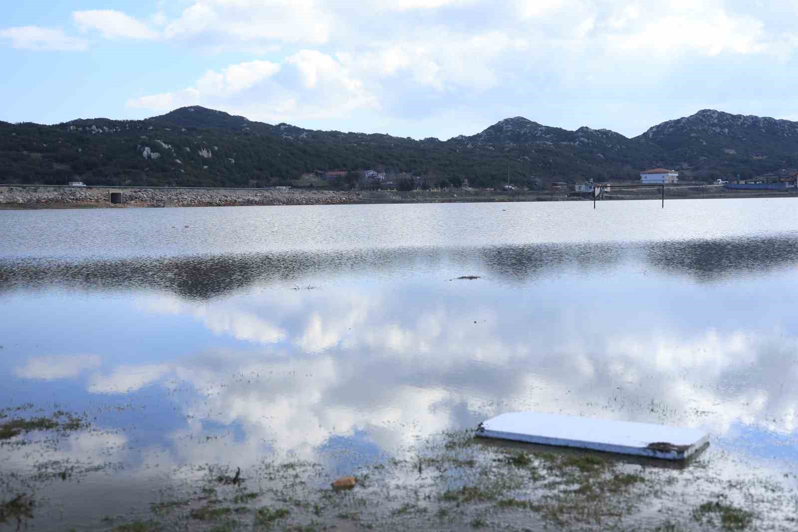 kuraklikla mucadele eden hatayda bereketin simgesi kizilgol yeniden suyla doldu 6 aBXSas8n